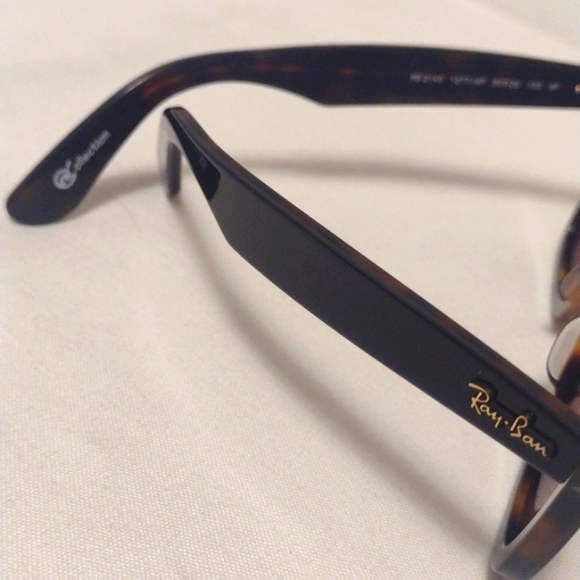 Ray Ban Wayfarer Polarized "Collection" - Picture 4 of 5